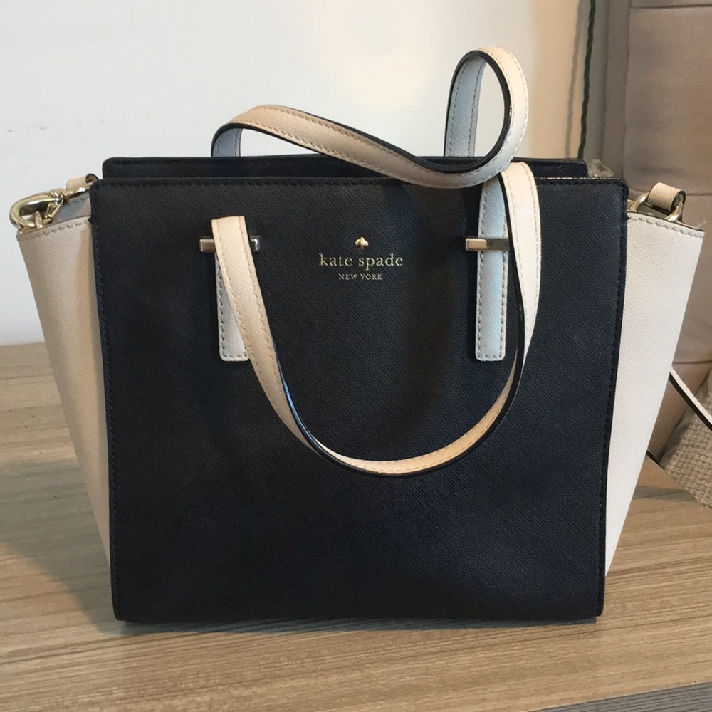 Kate spade purse